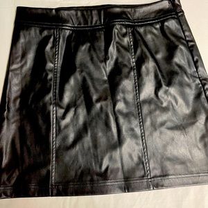 Leather (faux) mini skirt